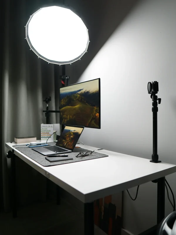 Standing & Desks - ClutterFreeDesk